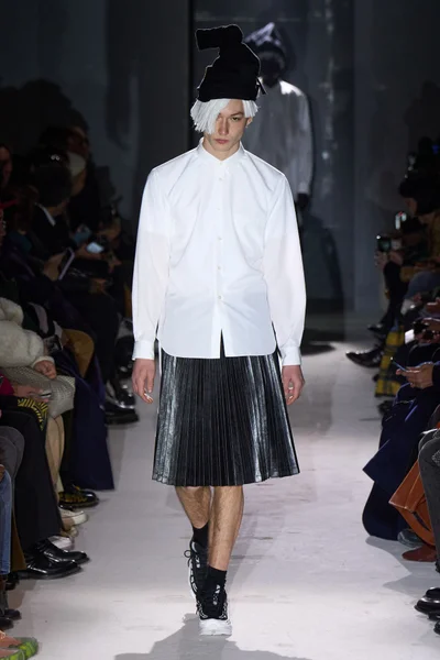 Look 14